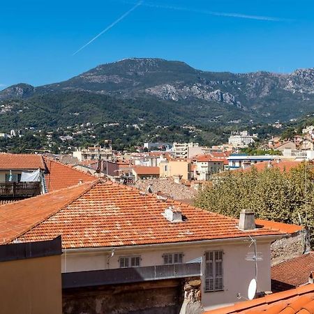 Between The Roofs Of Menton Old Town And The Sea Luaran gambar